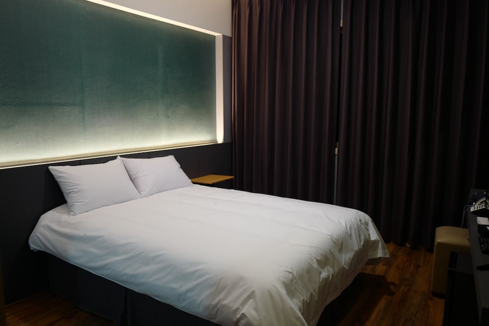 Standard Double Room photo 2