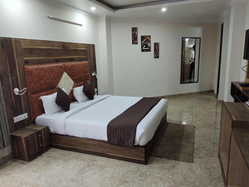 Economy Room - Photo 3