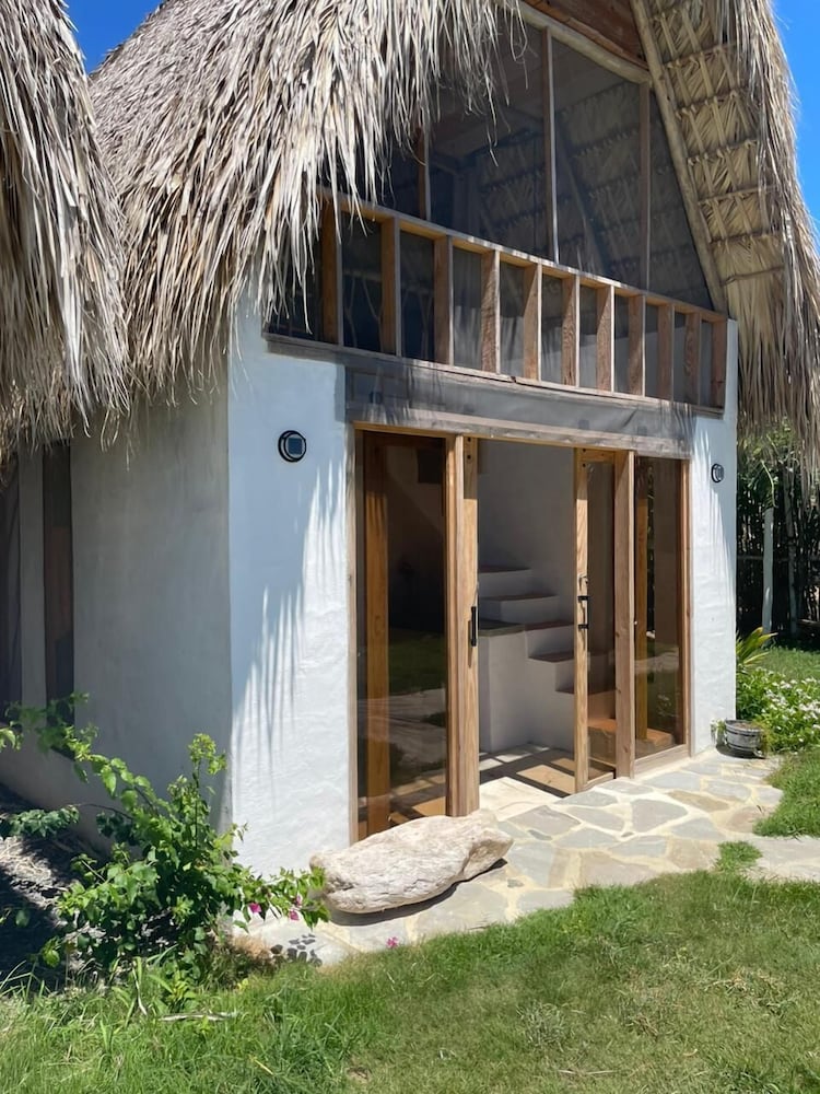 Deluxe Cabin, Pool View