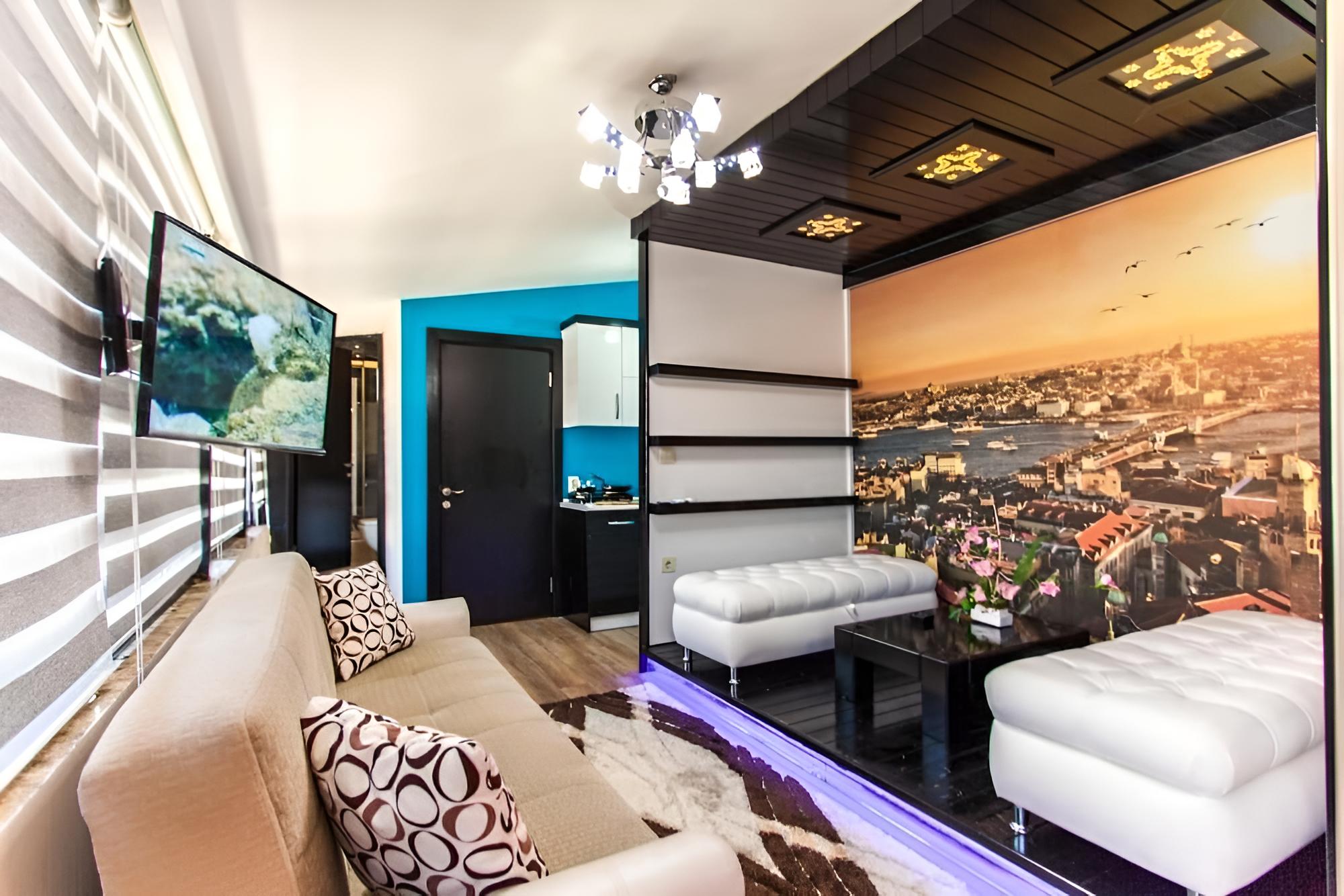 Luxury Apartment, 1 Bedroom, Smoking photo 2