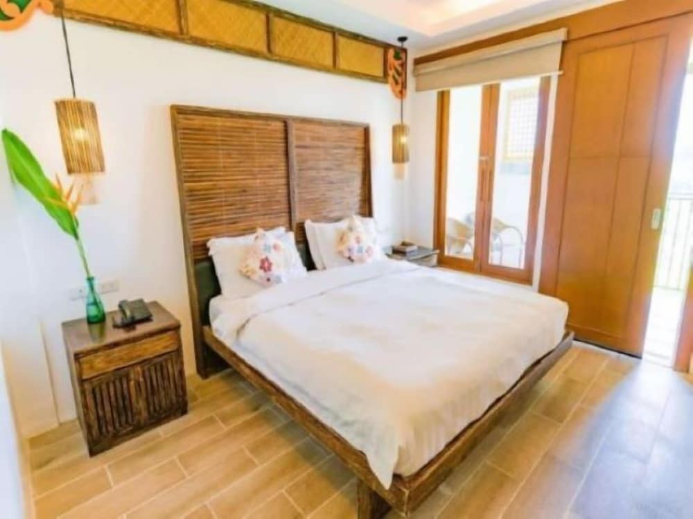 Deluxe Room, Resort View photo 1