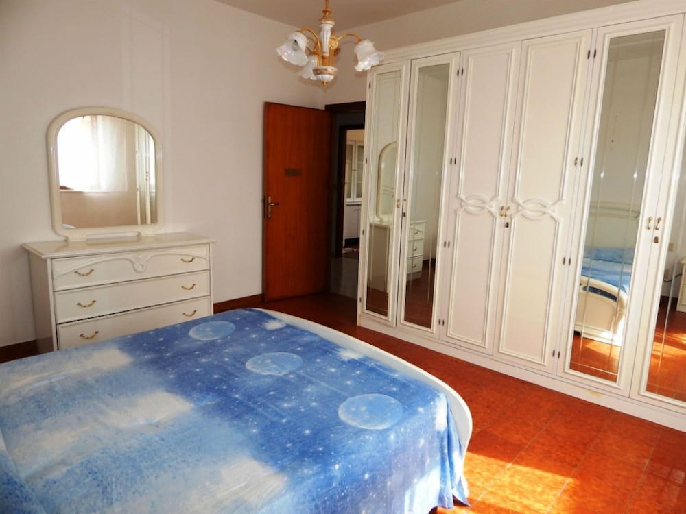 Apartment, 2 Bedrooms photo 3