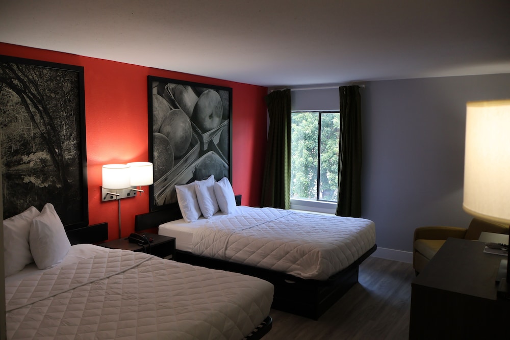 Double Room, 2 Queen Beds, Non Smoking photo 1