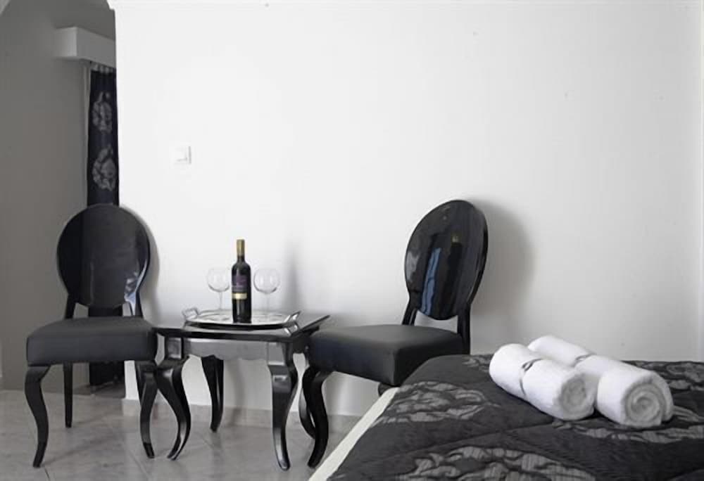 Superior Room - Photo 5