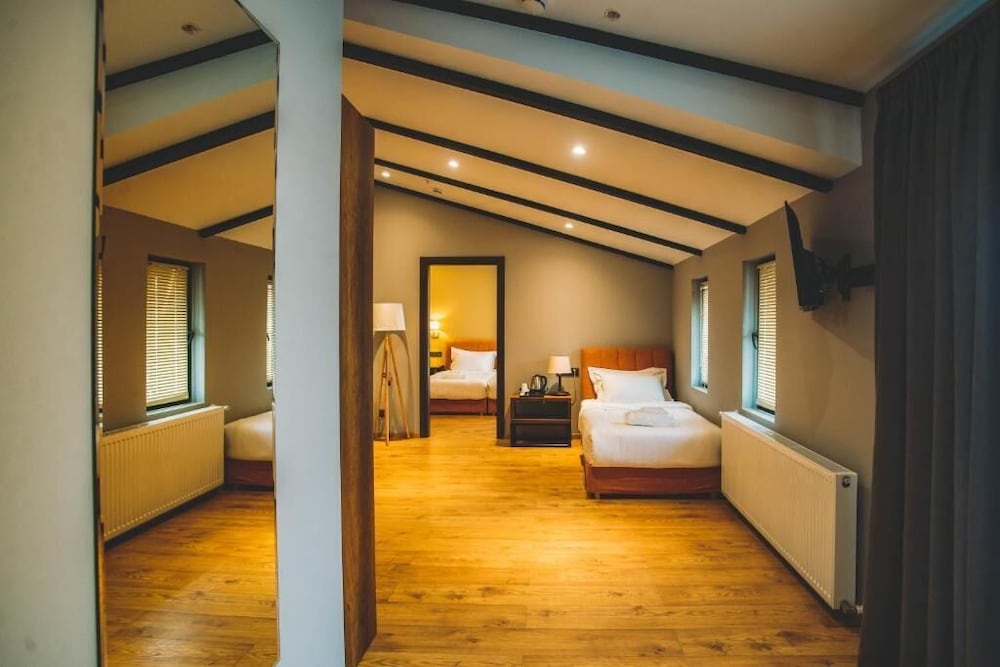 Family Suite photo 2