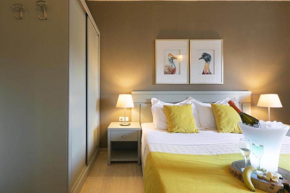 Suite with Sea View