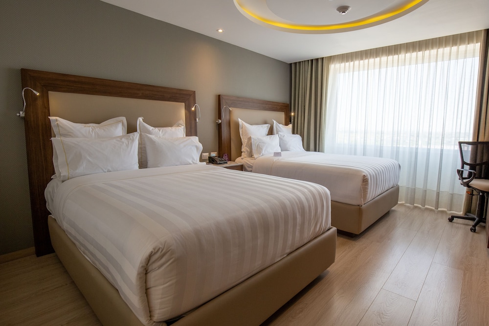 Deluxe Double Room, 2 Queen Beds