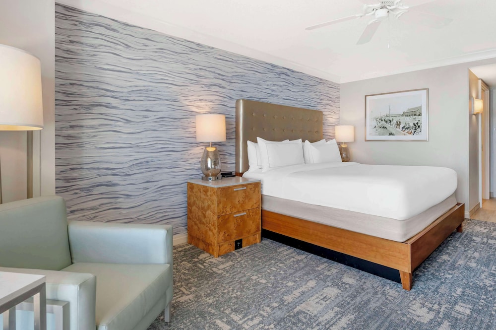 Room, 1 King Bed, Ocean View (High Floor)