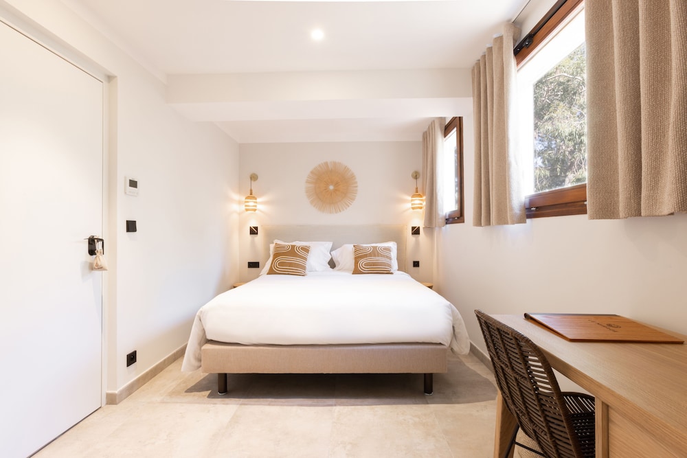 Basic Double Room photo 1