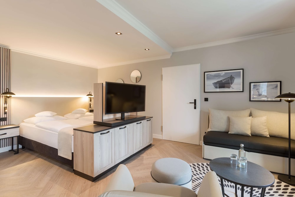 Deluxe Studio Suite, Balcony