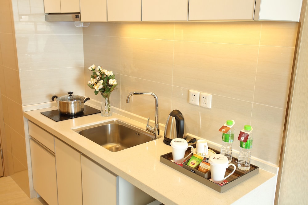 Sunshine Apartment A with 1 Bedroom photo 2