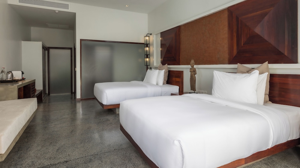 Cabana Twin Room Free Laundry + Daily 60Min Massage + Mini Bar + Airport Pick-Up - Photo 8