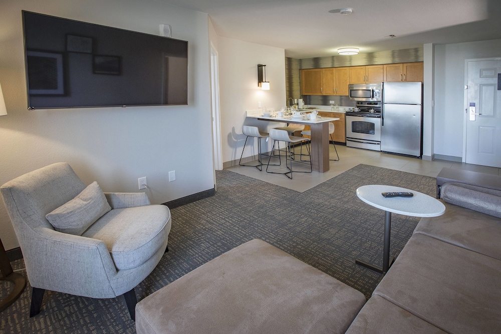 Suite, 1 Bedroom (Hearing Accessible) photo 3