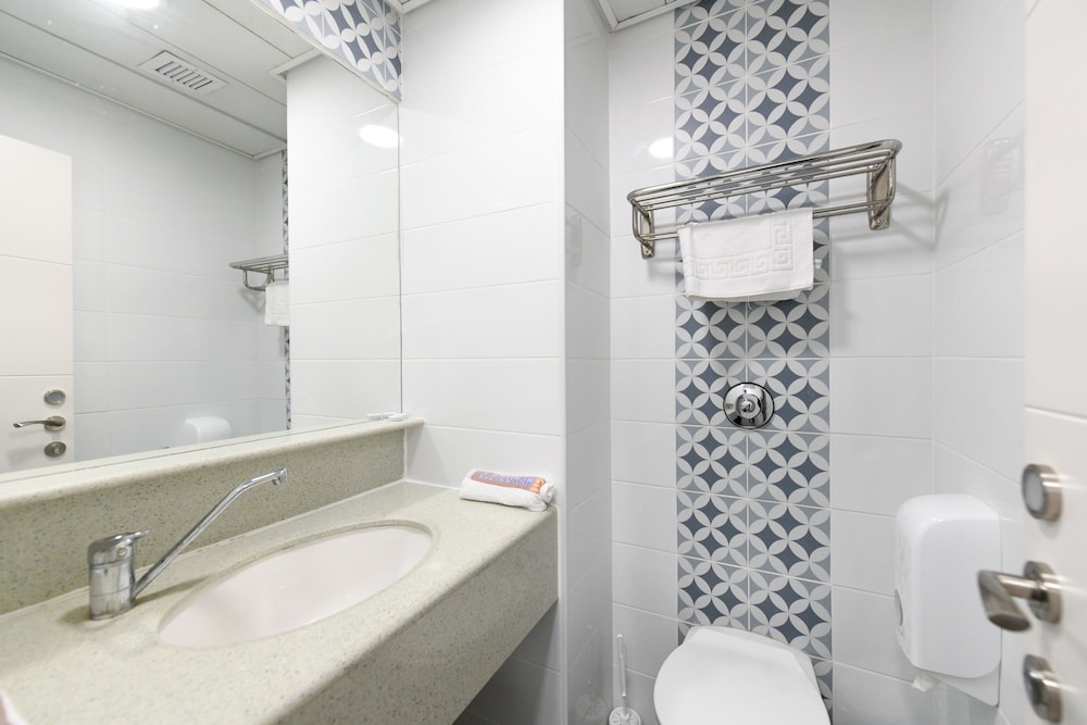 Standard Room - Photo 8