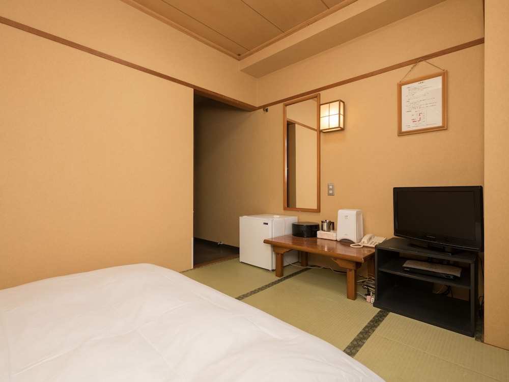 Japanese Style Room- Single Occupancy (Smoking) - Photo 5