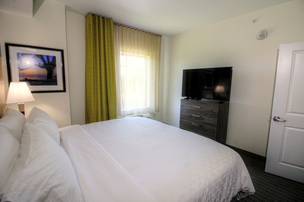 Suite, 1 Bedroom, Accessible (Communications, Accessible Tub) photo 3