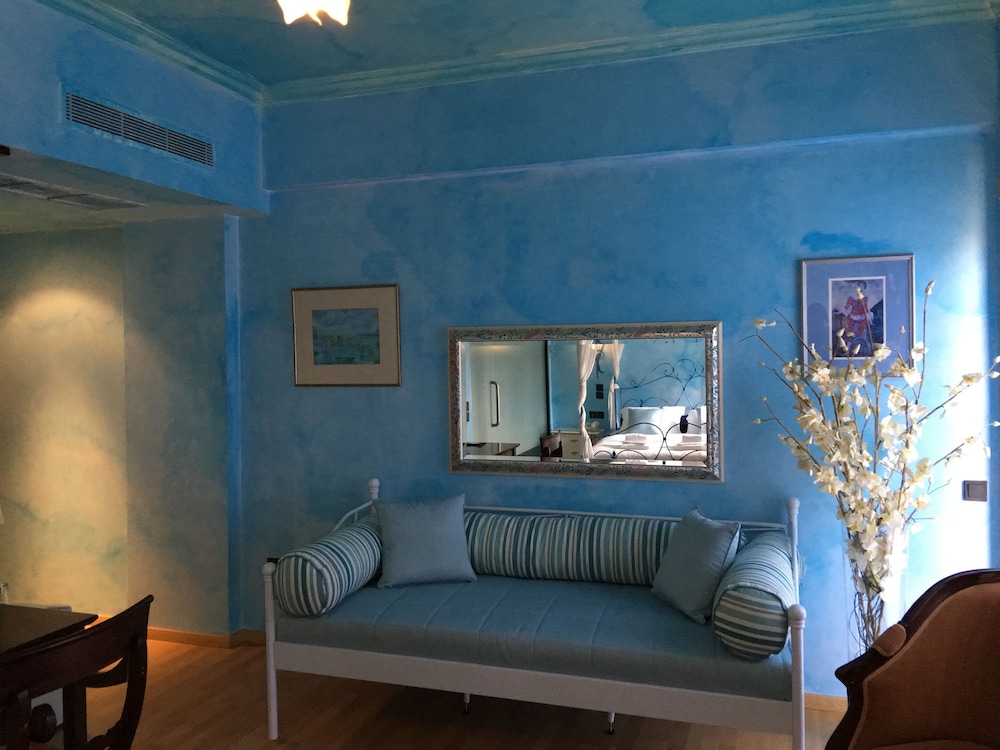 Junior Suite - Photo 2