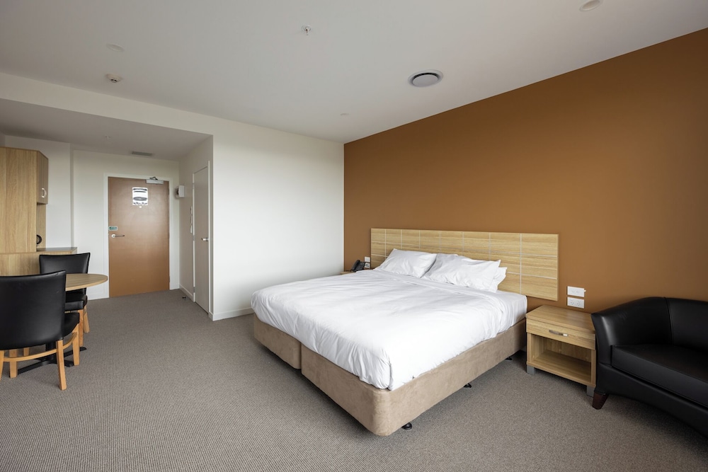 Executive Room, 1 King Bed, Accessible