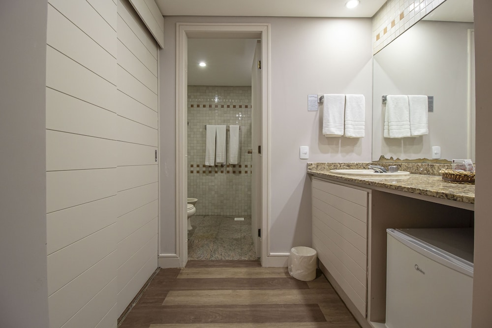 Family Triple Room, Multiple Beds - Photo 6