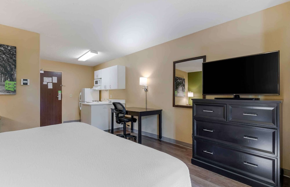 Studio, 1 Queen Bed, Non Smoking - Photo 2