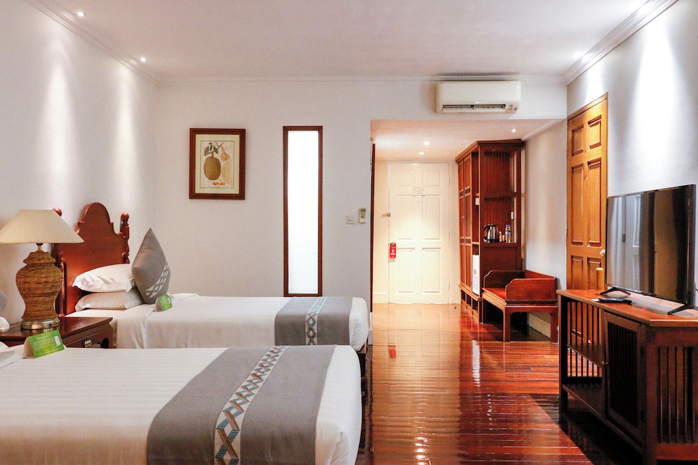 Deluxe Twin Room, Balcony, City View