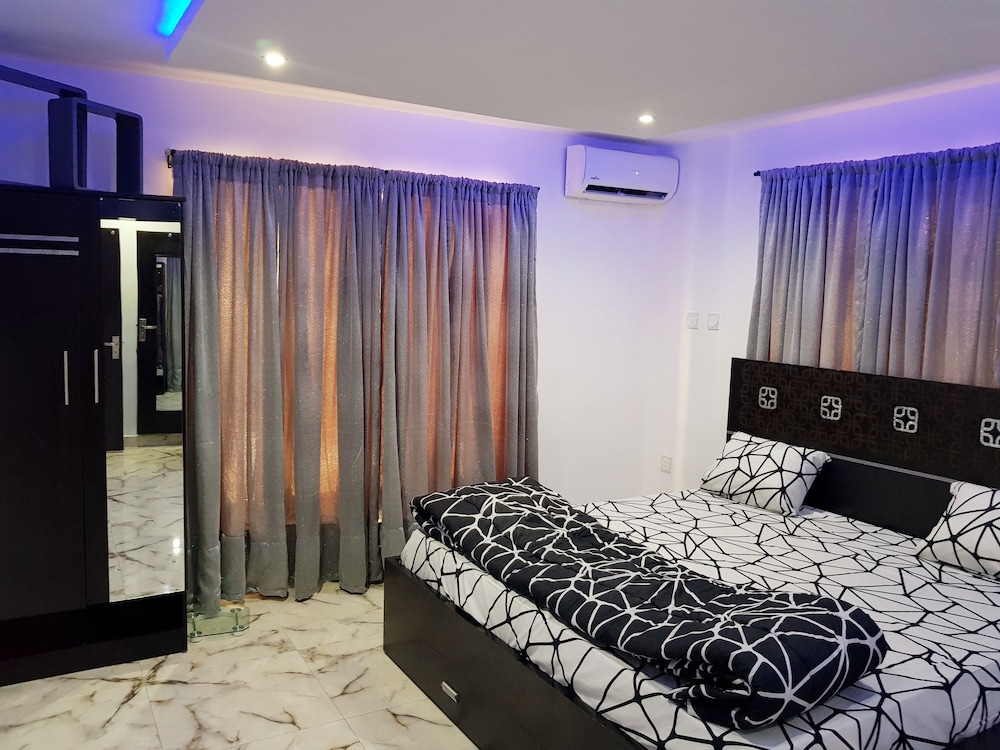 Apartment, 3 Bedrooms, Kitchen photo 1