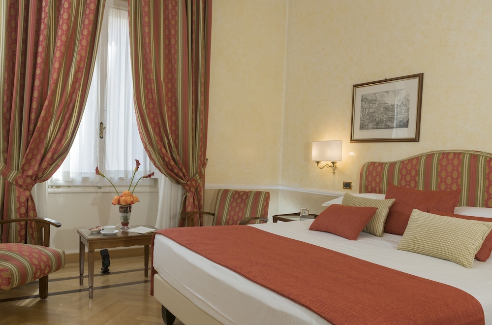 Superior Double or Twin Room - Photo 6