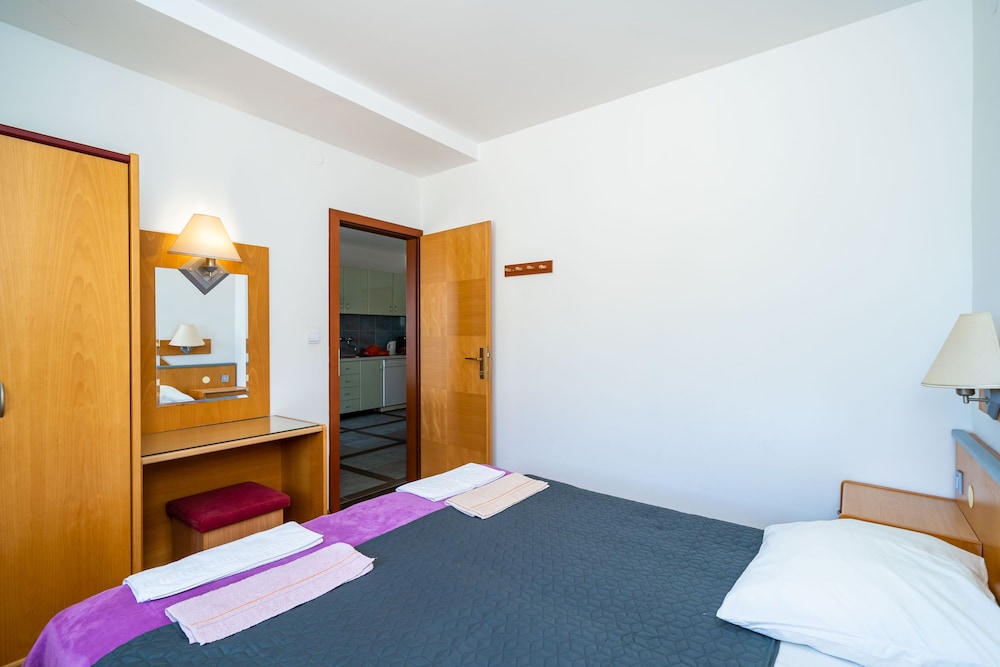 Apartment (Apartments Klis - Three-Bedroom Apart) photo 3