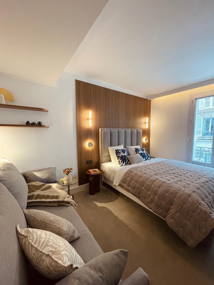 Comfort Apartment photo 1