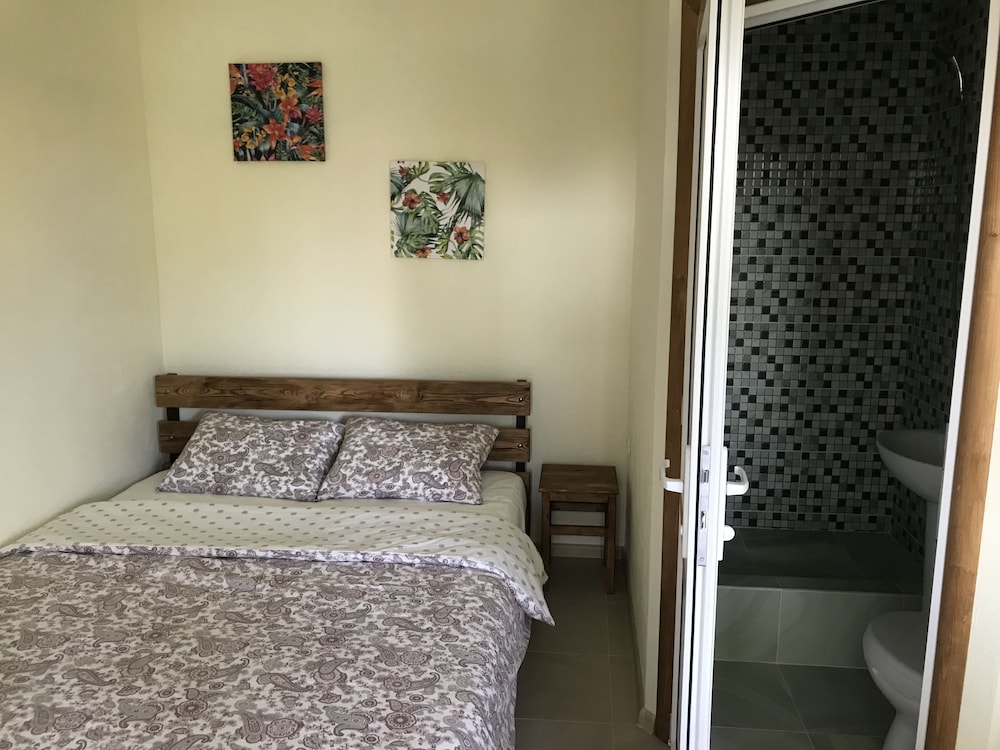 Classic Double Room, Private Bathroom photo 1