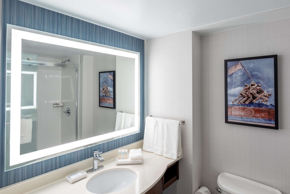 Room - Photo 6
