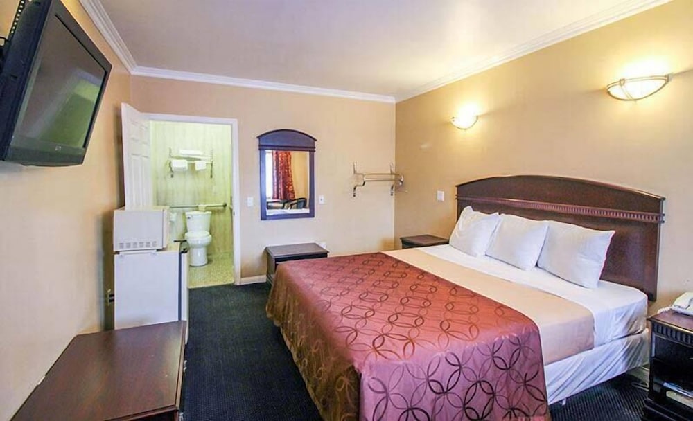 Standard Room photo 1