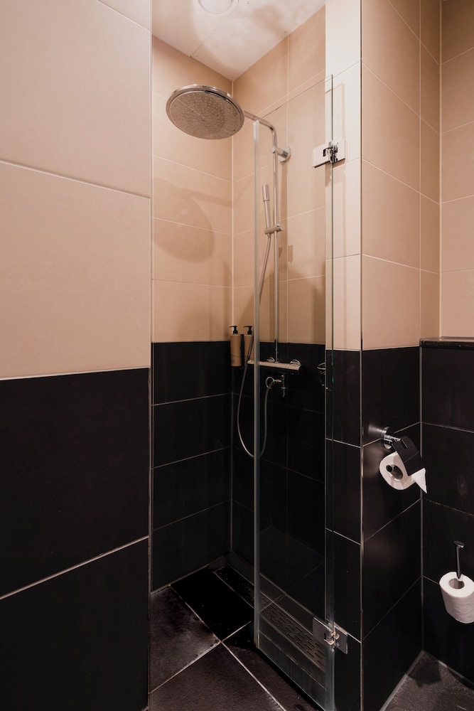 Deluxe Double or Twin Room, Annex Building photo 3
