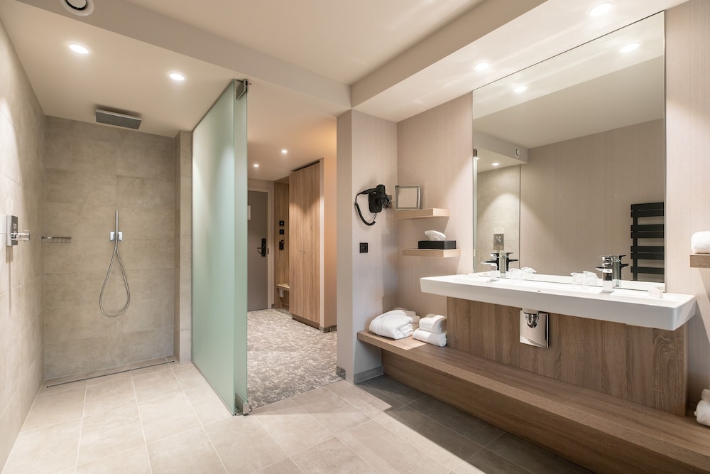 Executive Room - Photo 3