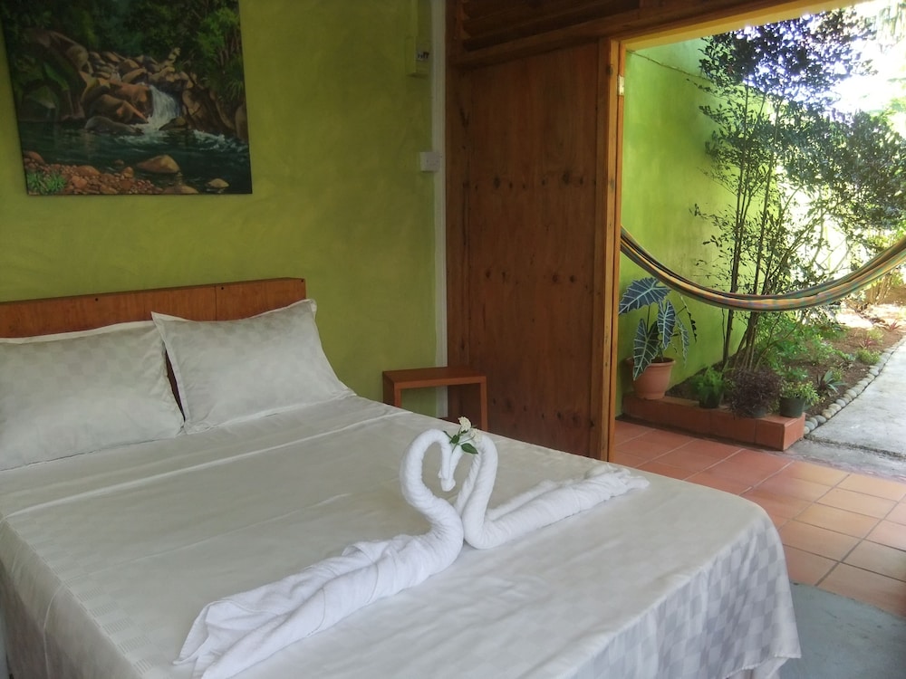 Economy Double Room photo 2