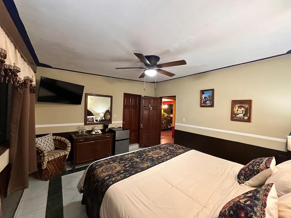 Classic Room - Photo 3