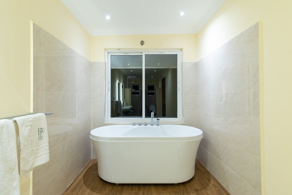Executive Triple Room - Photo 10