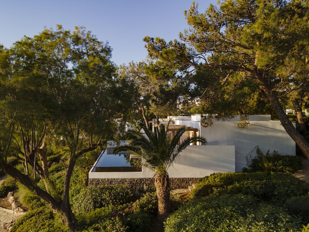 Villa, 2 Bedrooms, Private Pool - Photo 2