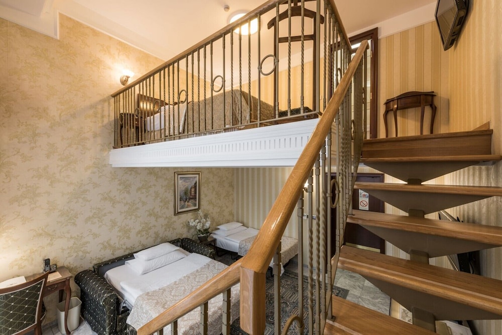 Familly Duplex room with free Spa Access photo 2