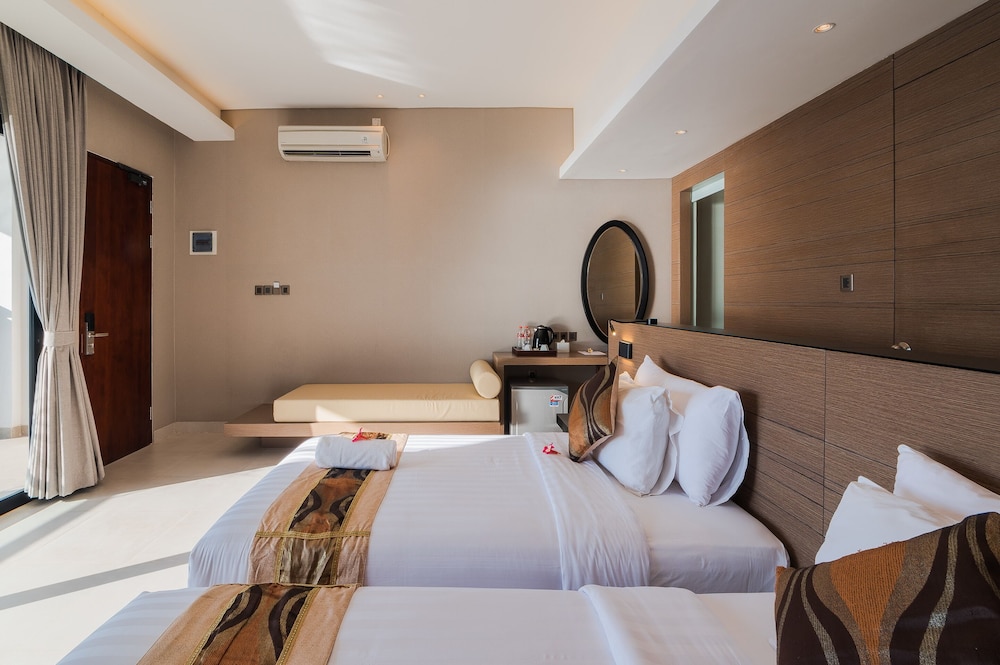 Junior Suite Twin With Sea View photo 2