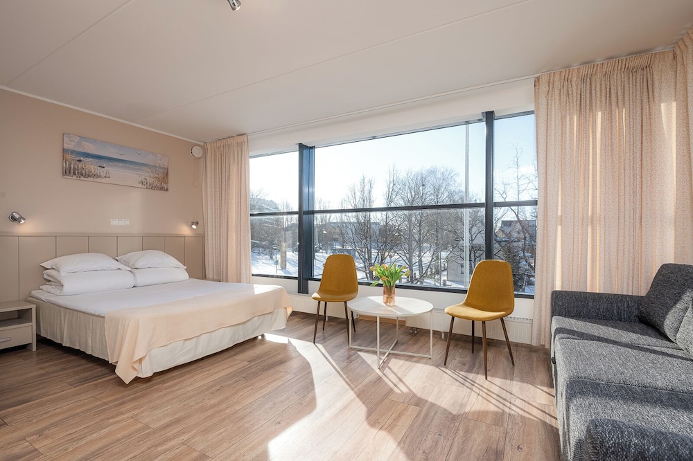 Comfort Quadruple Room, Bathtub photo 1