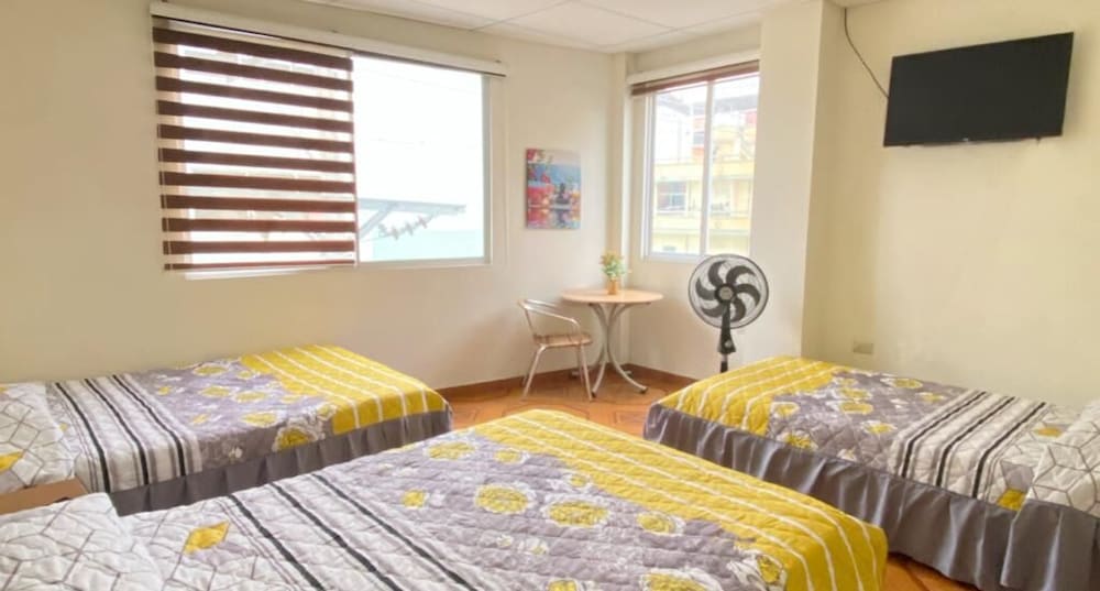 Basic Room, Multiple Beds
