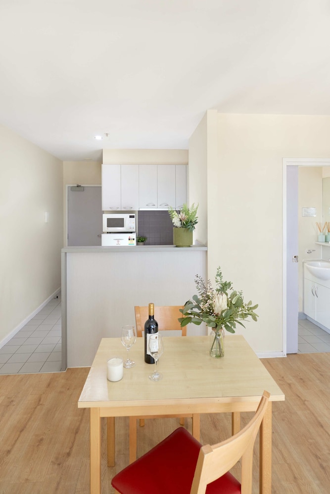 Deluxe Family Apartment - Photo 10