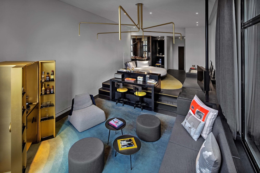 Studio Suite, 1 Bedroom photo 3