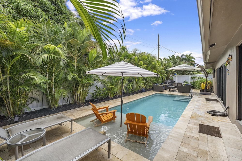 Relax in Luxury - 3 Bed 2 Bath Oasis With Pool, Foto 18