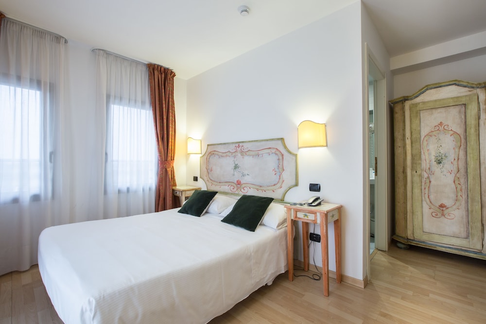 Double Room Single Use - Photo 1