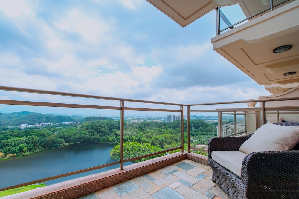 Grande Executive Room Lakeview K - Photo 2