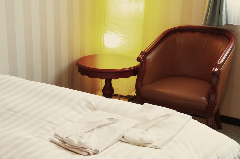 Standard Double Room, Smoking - Photo 2