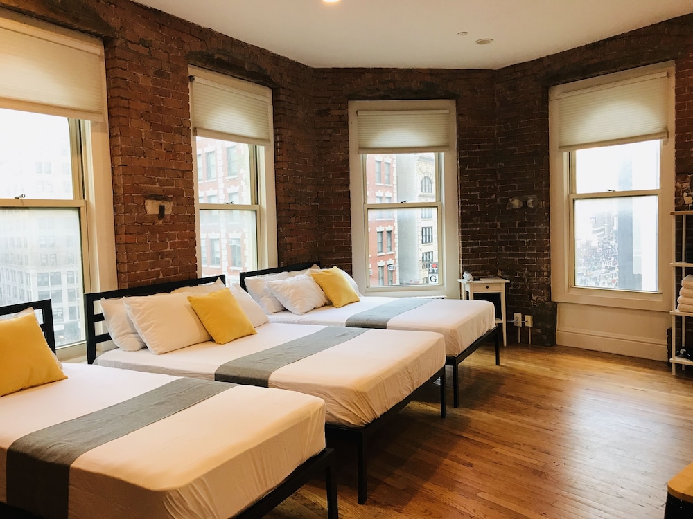 Superior Studio, Multiple Beds, Non Smoking, City View photo 1