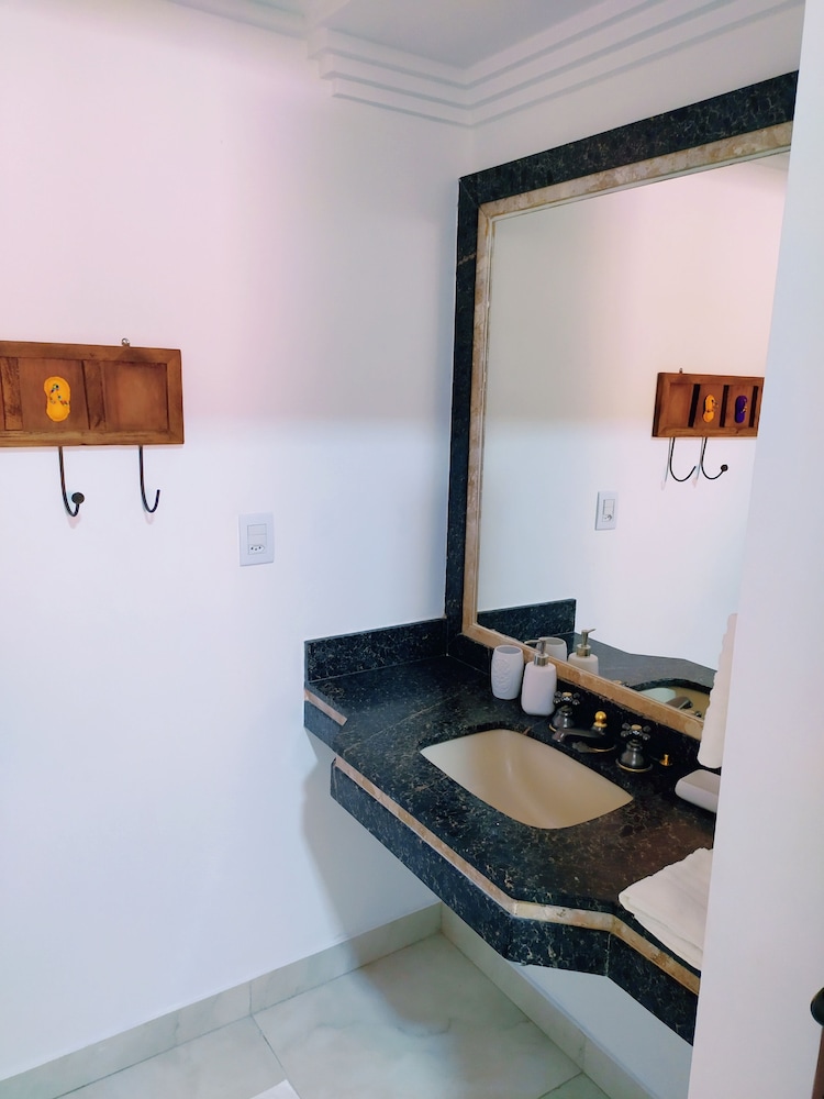 Triple Room - Photo 11